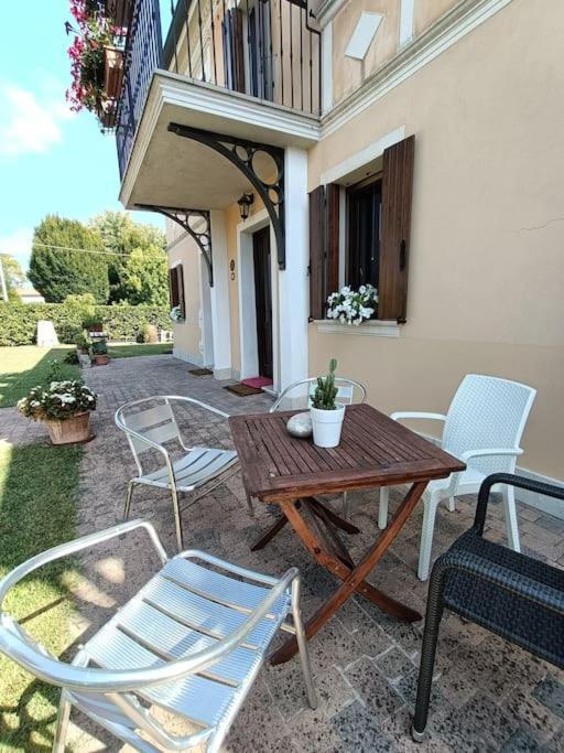 B&B We Care Appartamento Lendinara Ngoại thất bức ảnh